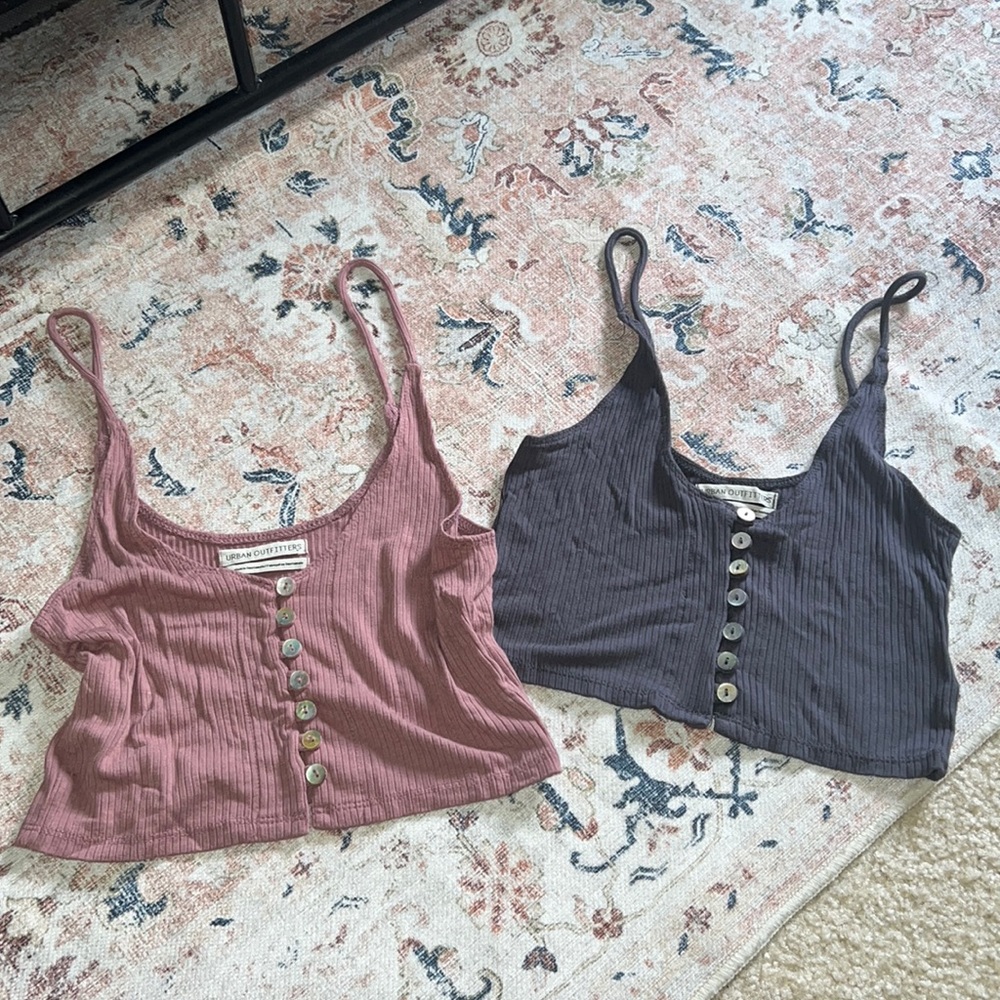 2 URBAN OUTFITTERS TANK TOPS